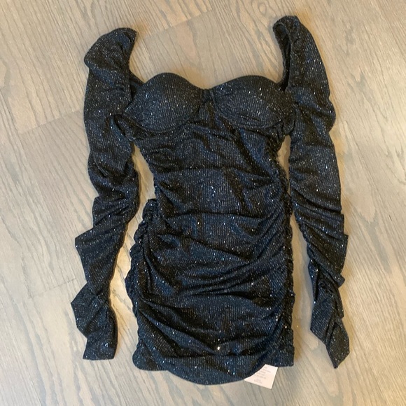 SHEIN Dresses & Skirts - NWT Sparkly Ruched Bodycon Sweetheart Neckline Black Party Dress Shein Bae Small